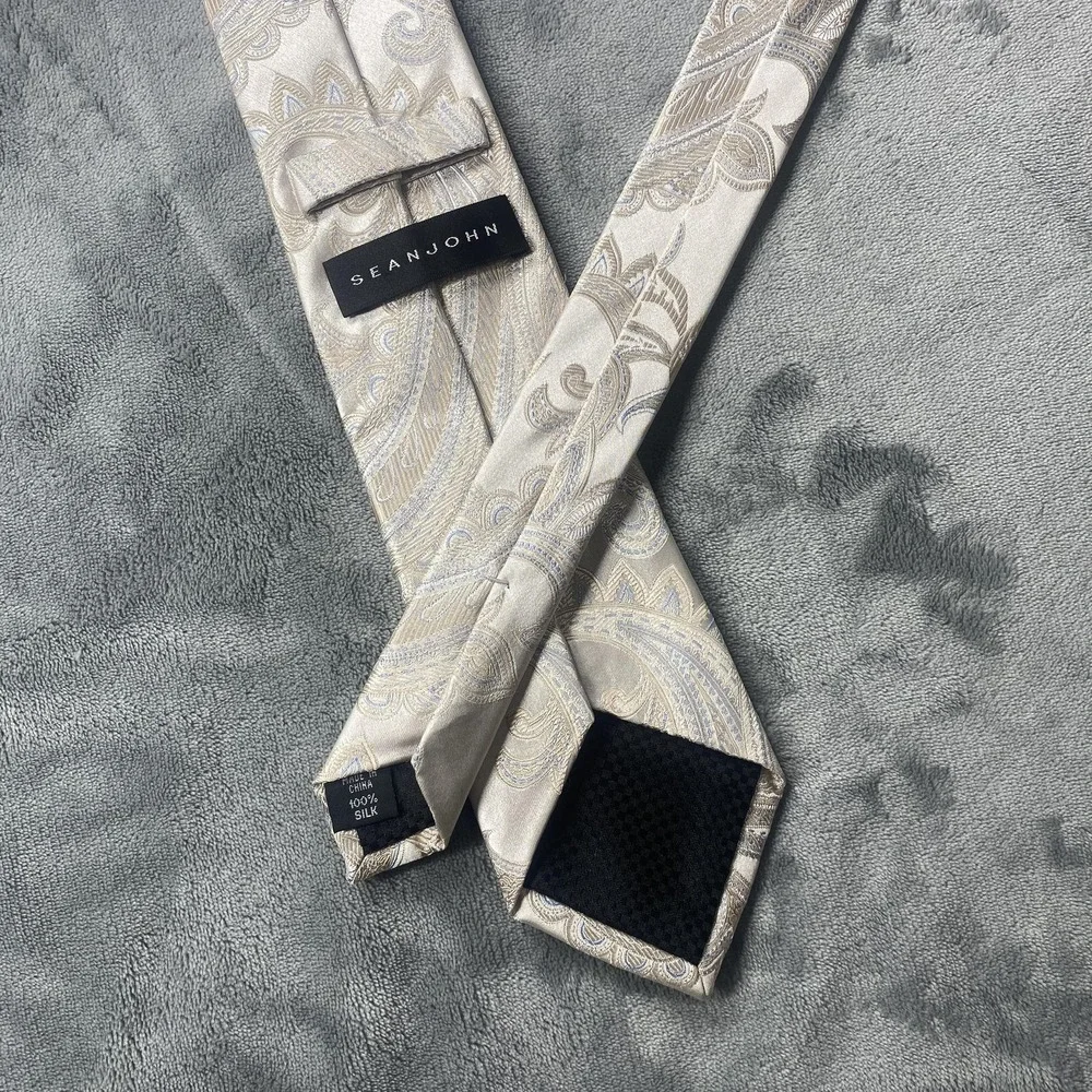 Sean John Tie Mens One Size Beige Paisley‎ 100% Silk Classic Woven Necktie